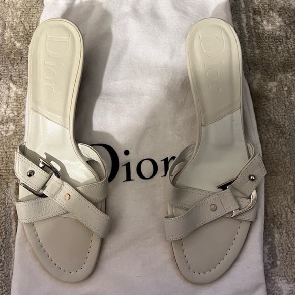 DIOR white slide sandals EU39.5 US9-9.5 - Picture 1 of 5